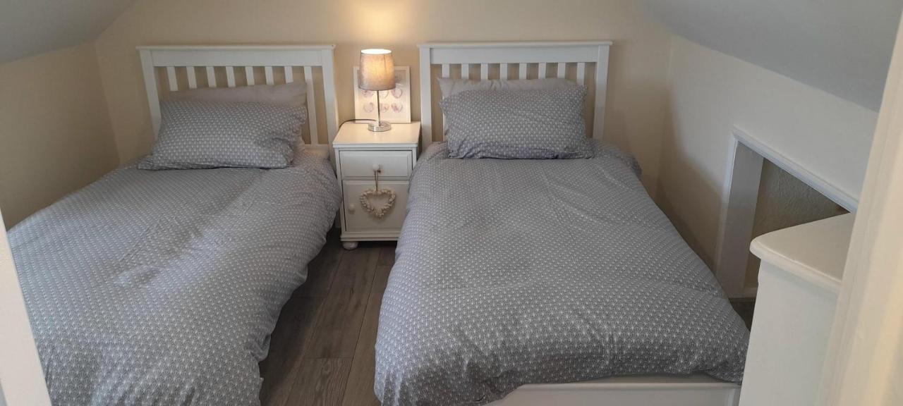 Stunning Two Storey Spacious Chalet Bridlington Exterior photo