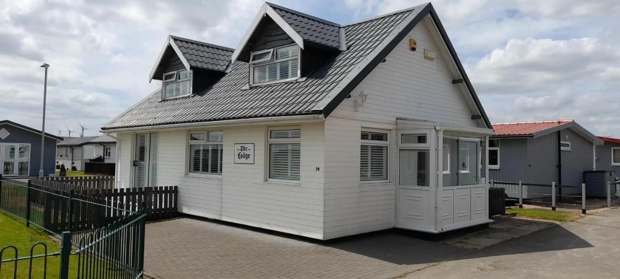 Stunning Two Storey Spacious Chalet Bridlington Exterior photo